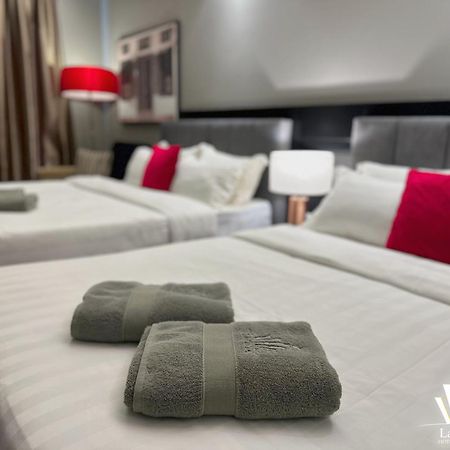 The Shore Hotel & Residences By La Vista Malacca Екстериор снимка