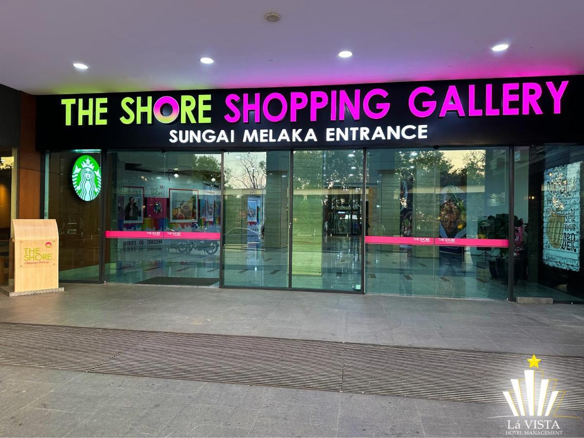 The Shore Hotel & Residences By La Vista Malacca Екстериор снимка