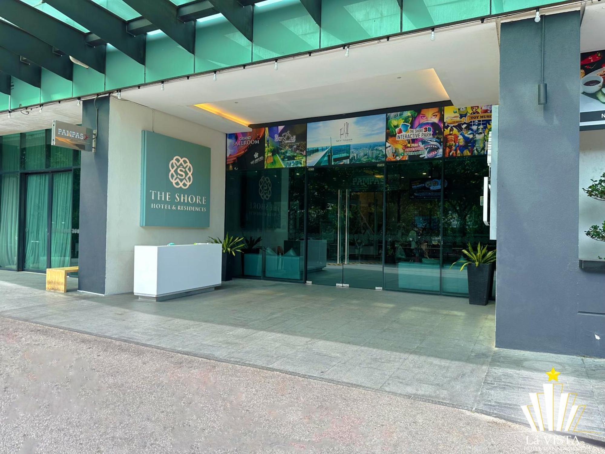 The Shore Hotel & Residences By La Vista Malacca Екстериор снимка
